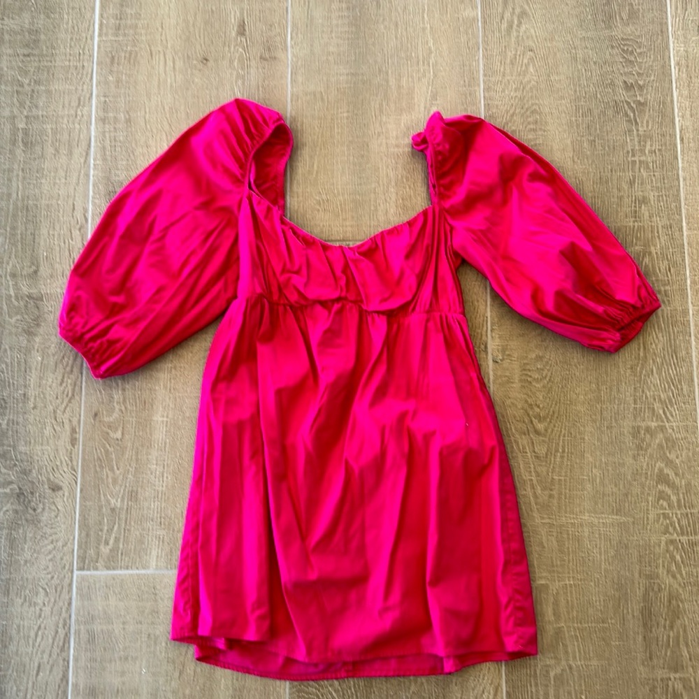 Reformation Farley dress size 10, worn once, color pink/ fuchsia